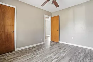 404 Louis St, Leesburg, FL 34748 - Photo 20