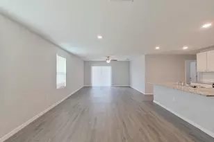 8740 SW 43rd Ter, Ocala, FL 34476 - Photo 2