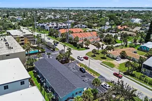 1011 S Miramar Ave, Indialantic, FL 32903 - Photo 20