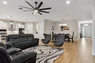 19053 Blueleaf St, Orlando, FL 32827 - Photo 12