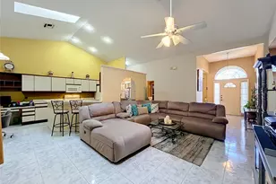5579 Red Bone Ln, Orlando, FL 32810 - Photo 16