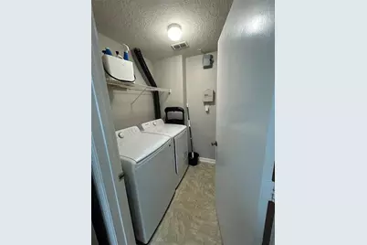 5542 Metrowest Boulevard #7-104, Orlando, FL 32811 - Photo 20