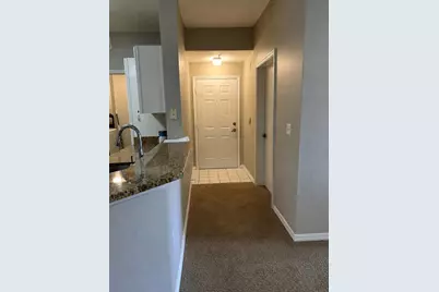5542 Metrowest Boulevard #7-104, Orlando, FL 32811 - Photo 8