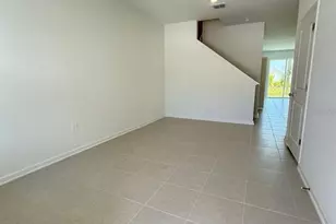 2633 Skyline Loop, Kissimmee, FL 34758 - Photo 4