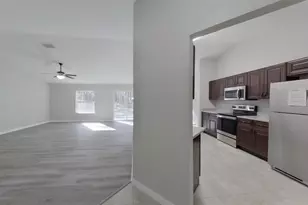 820 Marion Oaks Manor, Ocala, FL 34473 - Photo 2