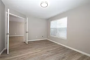 5443 Blueberry Dr, Orlando, FL 32811 - Photo 16