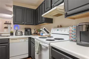 1910 Summer Club Dr, Oviedo, FL 32765 - Photo 16