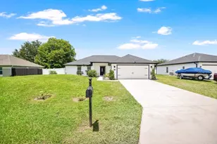 2412 Ainsworth Ave, Deltona, FL 32738 - Photo 32
