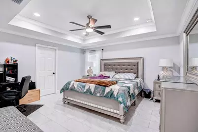 2412 Ainsworth Avenue, Deltona, FL 32738 - Photo 12