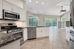 4625 Sweetmeadow Cir, Sarasota, FL 34238 - Photo 10