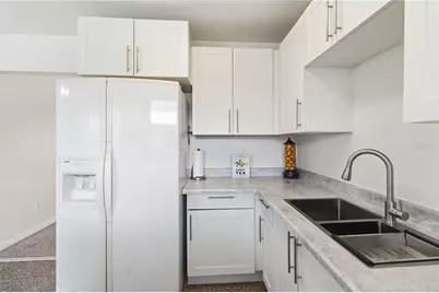 6018 W Livingston Street, Orlando, FL 32835 - Photo 10