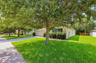806 Grand Park Ct, Deland, FL 32724 - Photo 6