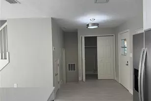 2807 Wyndham Ln, Orlando, FL 32808 - Photo 14