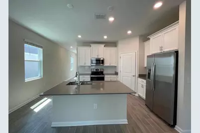 17051 Quicksilver Avenue, Winter Garden, FL 34787 - Photo 4