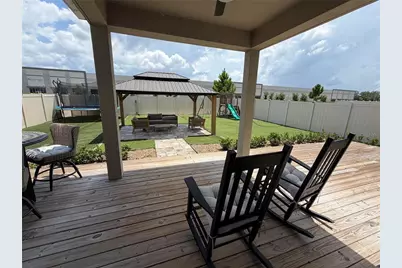 29250 Kinsington Court, Wesley Chapel, FL 33544 - Photo 6