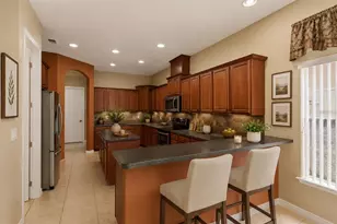 16407 Bristol Lake Cir, Orlando, FL 32828 - Photo 4