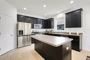 3923 Wind Dancer Cir, Saint Cloud, FL 34772 - Photo 12