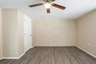 9811 Rainbow Ln, Port Richey, FL 34668 - Photo 28