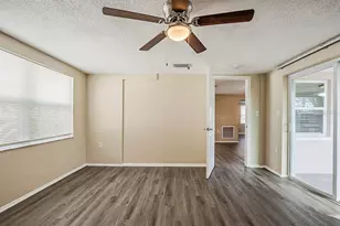 9811 Rainbow Ln, Port Richey, FL 34668 - Photo 30