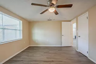 9811 Rainbow Ln, Port Richey, FL 34668 - Photo 20