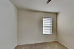 1004 Brooklet Dr, Davenport, FL 33837 - Photo 10