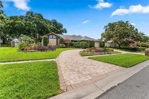 5415 Bay Side Dr, Orlando, FL 32819 - Photo 2