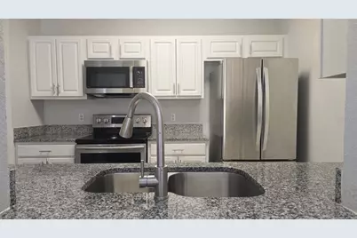 7147 Yacht Basin Avenue #114, Orlando, FL 32835 - Photo 6
