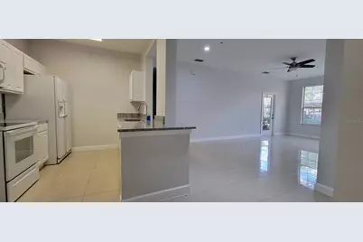 7147 Yacht Basin Avenue #114, Orlando, FL 32835 - Photo 4