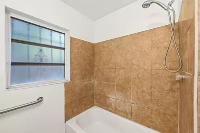808 S Ivey Lane Lane S, Orlando, FL 32811 - Photo 18