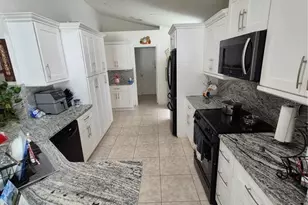 3114 Stern Ct, Kissimmee, FL 34743 - Photo 8