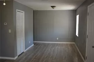 1328 3rd St NE, Winter Haven, FL 33881 - Photo 2