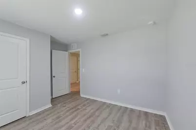 947 Grant Boulevard, Lehigh Acres, FL 33974 - Photo 16