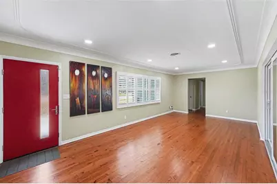 4660 22nd Avenue S, Saint Petersburg, FL 33711 - Photo 4