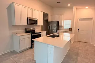 1914 Presley Pl, Kissimmee, FL 34746 - Photo 2