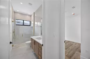 215 Bunker Rd, Rotonda West, FL 33947 - Photo 32