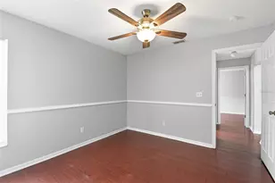 1708 Powder Ridge Dr, Valrico, FL 33594 - Photo 32