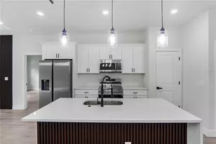 1932 W Adelia Pl, Citrus Springs, FL 34434 - Photo 10