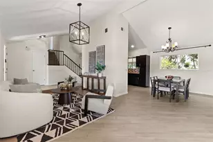 7925 Snowberry Cir, Orlando, FL 32819 - Photo 4
