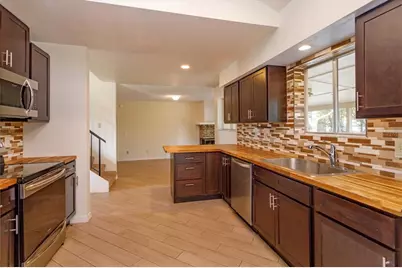 7925 Snowberry Circle, Orlando, FL 32819 - Photo 6