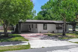438 California Ave, Saint Cloud, FL 34769 - Photo 2