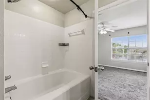 9125 Lee Vista Blvd, Orlando, FL 32829 - Photo 22