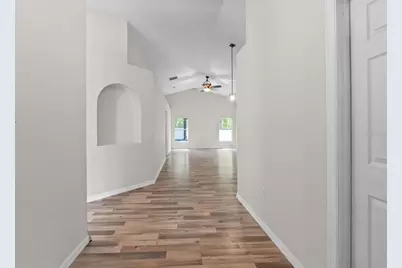 634 Spring Cavern Avenue, Orange City, FL 32763 - Photo 6