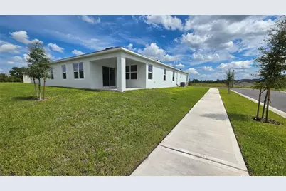 5851 Cool Spring Cove, Saint Cloud, FL 34771 - Photo 10