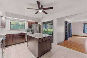 2084 Apricot Dr, Deltona, FL 32725 - Photo 8