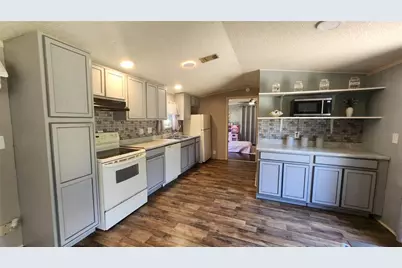 21114 Orange Court, Mount Dora, FL 32757 - Photo 22