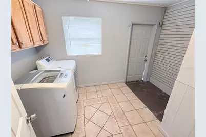 4428 Carousel Road, Orlando, FL 32808 - Photo 18