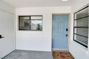 1064 Lotus Pkwy, Altamonte Springs, FL 32714 - Photo 2