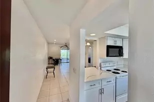 9605 Eastfield Rd, Thonotosassa, FL 33592 - Photo 2