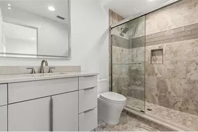 4598 Clearwater Harbor Drive S, Largo, FL 33770 - Photo 36