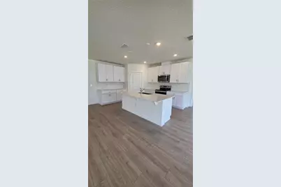 894 Britton Loop, Saint Cloud, FL 34771 - Photo 4